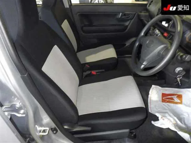 Daihatsu Mira e:S LA350S 2025
